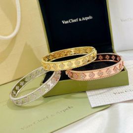 Picture of Van Cleef Arpels Bracelet _SKUVanCleef&Arpelsbracelet12261716275